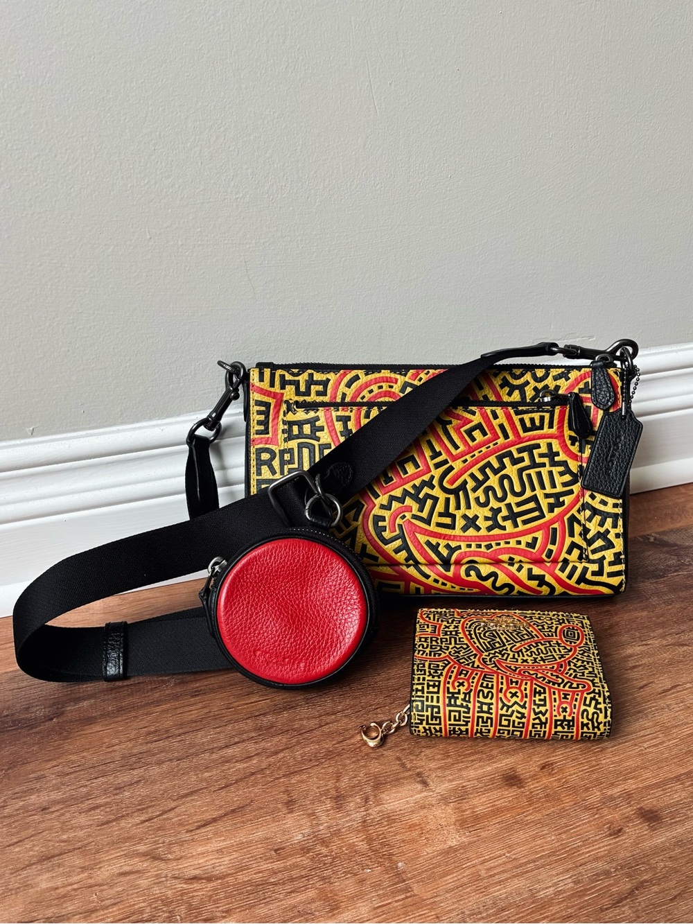 Coach x Disney Mickey Mouse x Keith Haring Holden Crossbody & Wallet SET C6911 - Picture 2 of 16